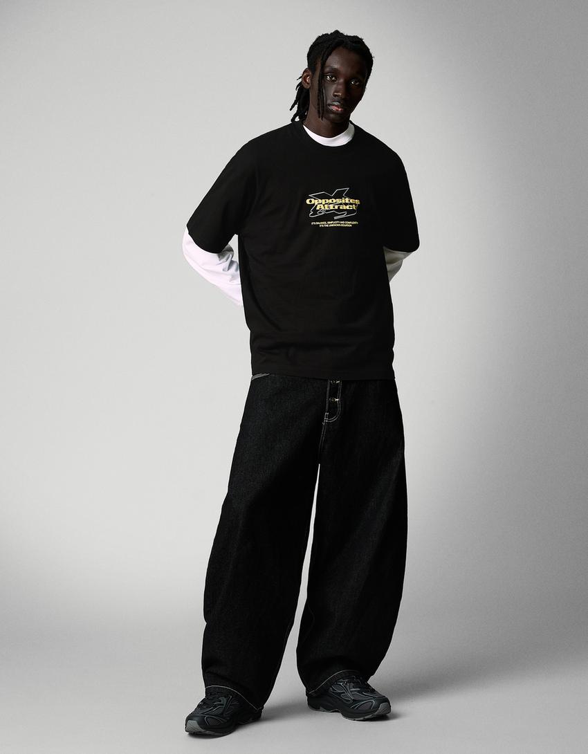 Majica kratkih rukava sa dezenom-Crna