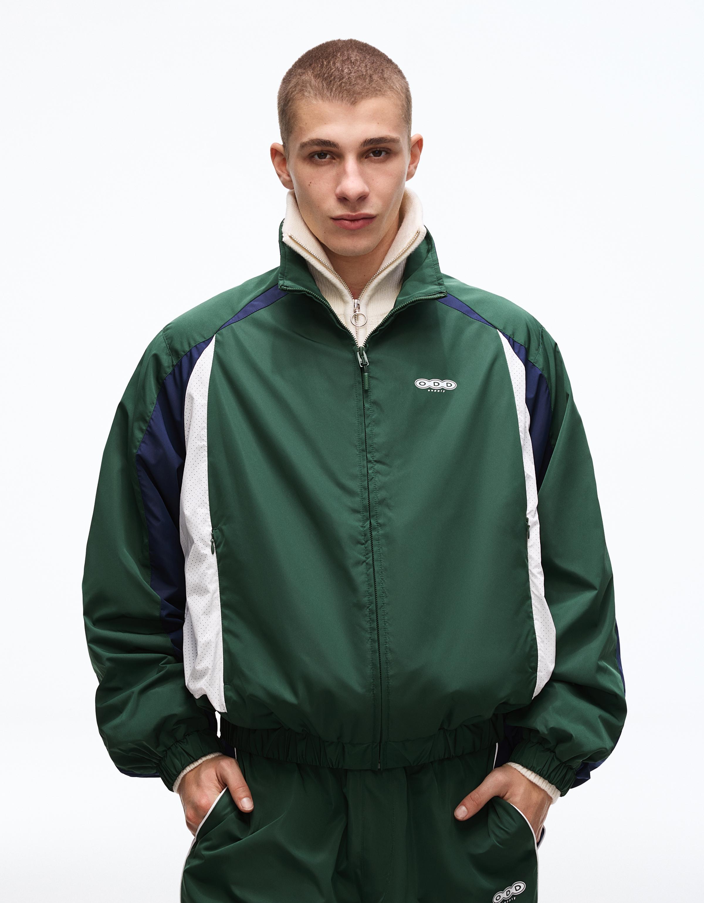 Bershka Sportliche Funktionsjacke Herren Xl Grün