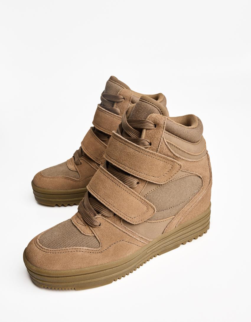 Sneakersy botki z koturną wewnętrzną-Jasnobrzowy-3