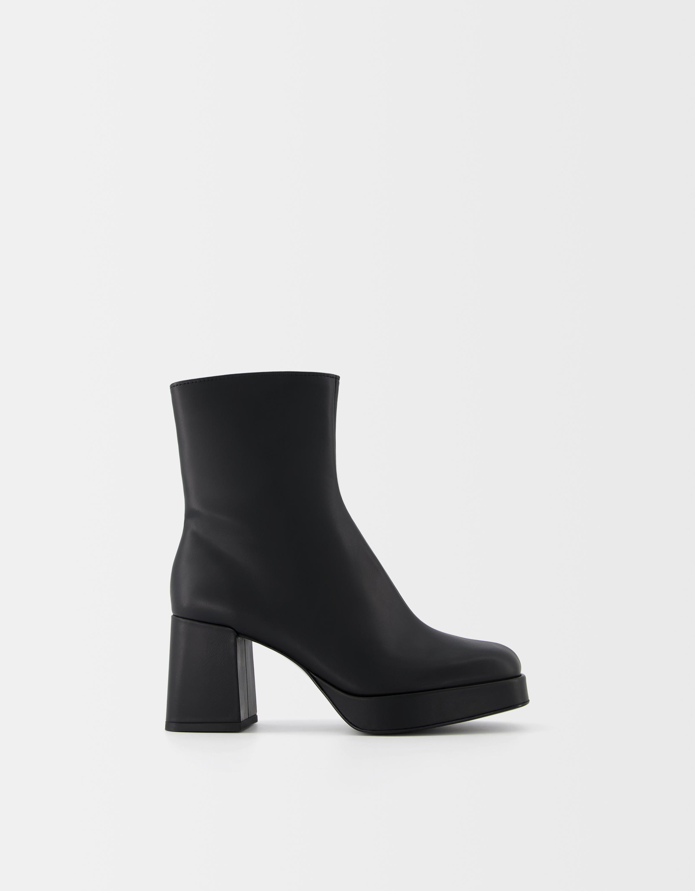 Bershka Plateau-Stiefeletten Mit Breitem Absatz Damen 38 Schwarz