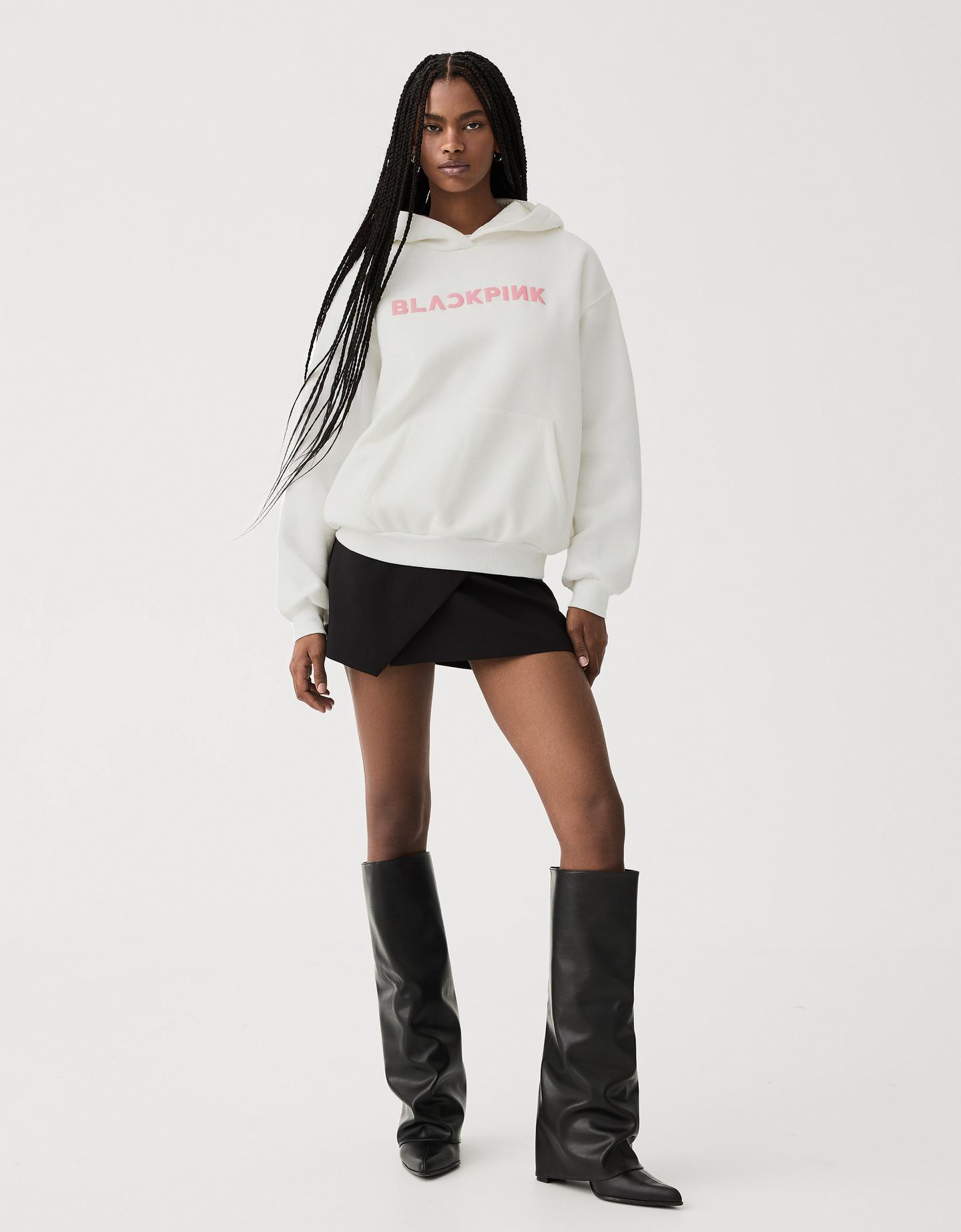 Bershka bluza black pink z kapturem biały złamany