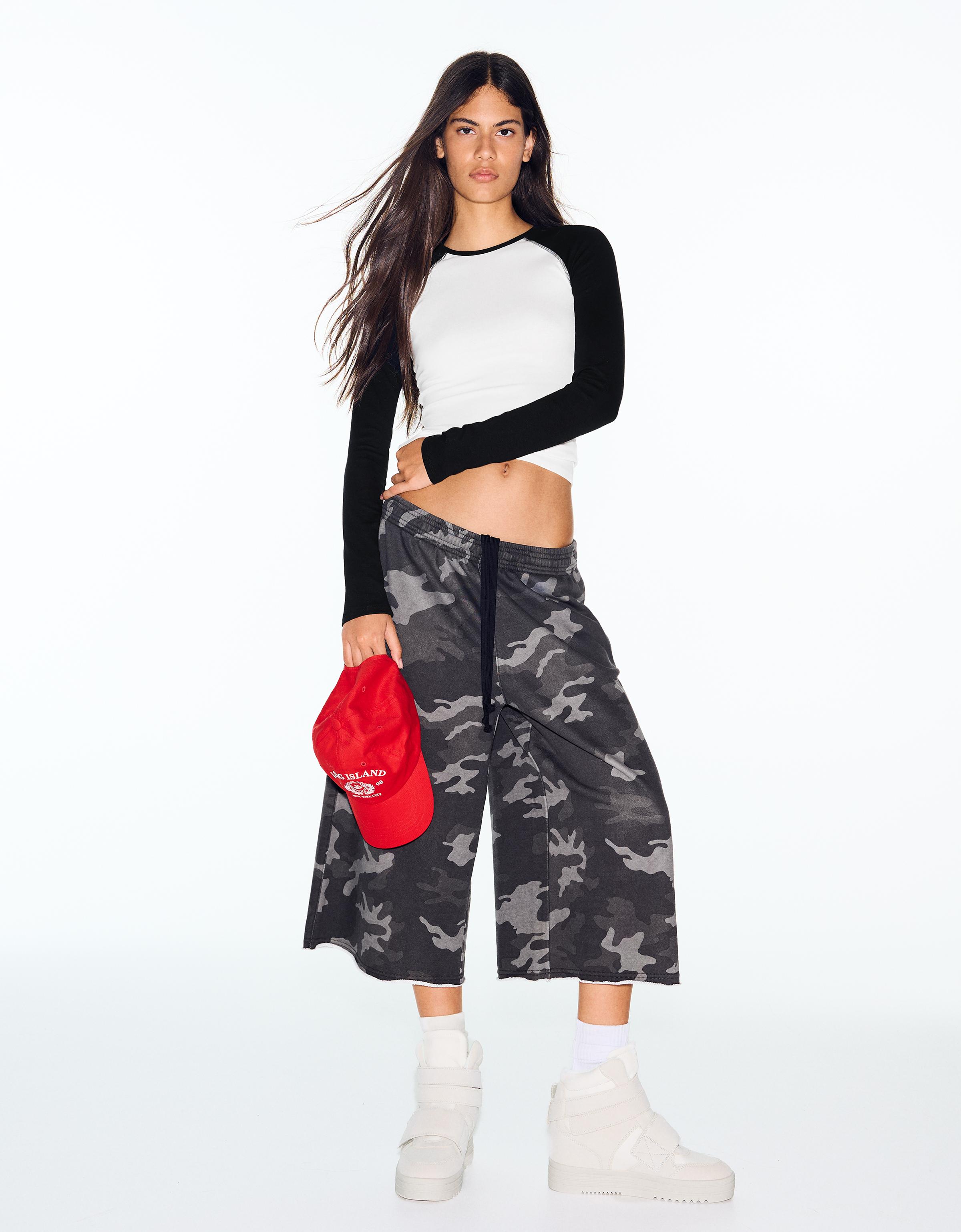 Bershka Reglan kol uzun kollu tişört