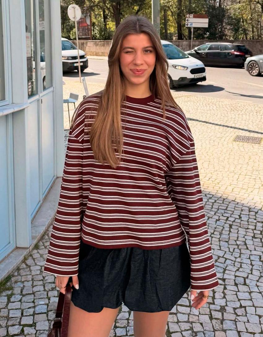 تيشرت بأكمام طويلة وطبعة-Bordo