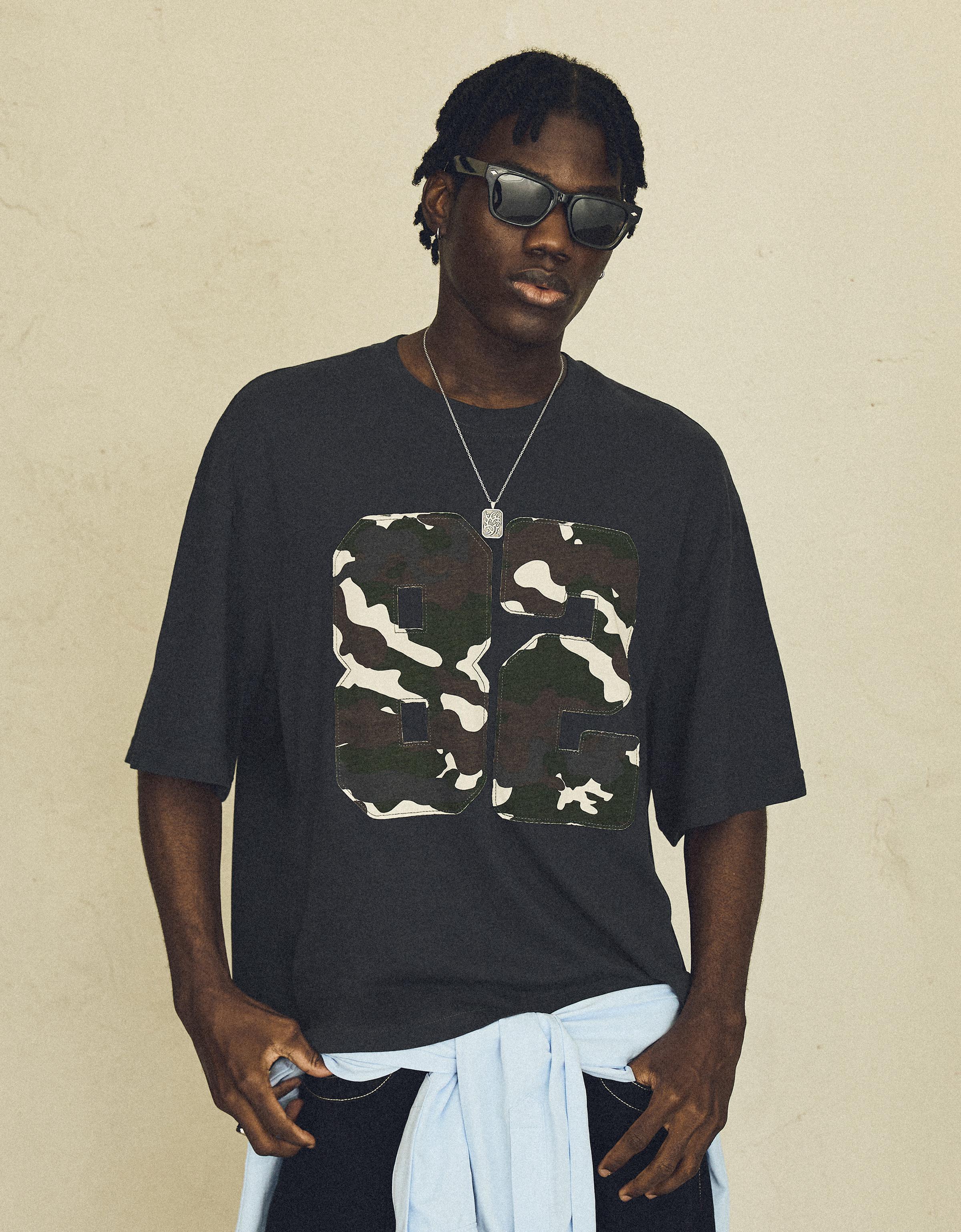Short sleeve patch print T-shirt — Grey
