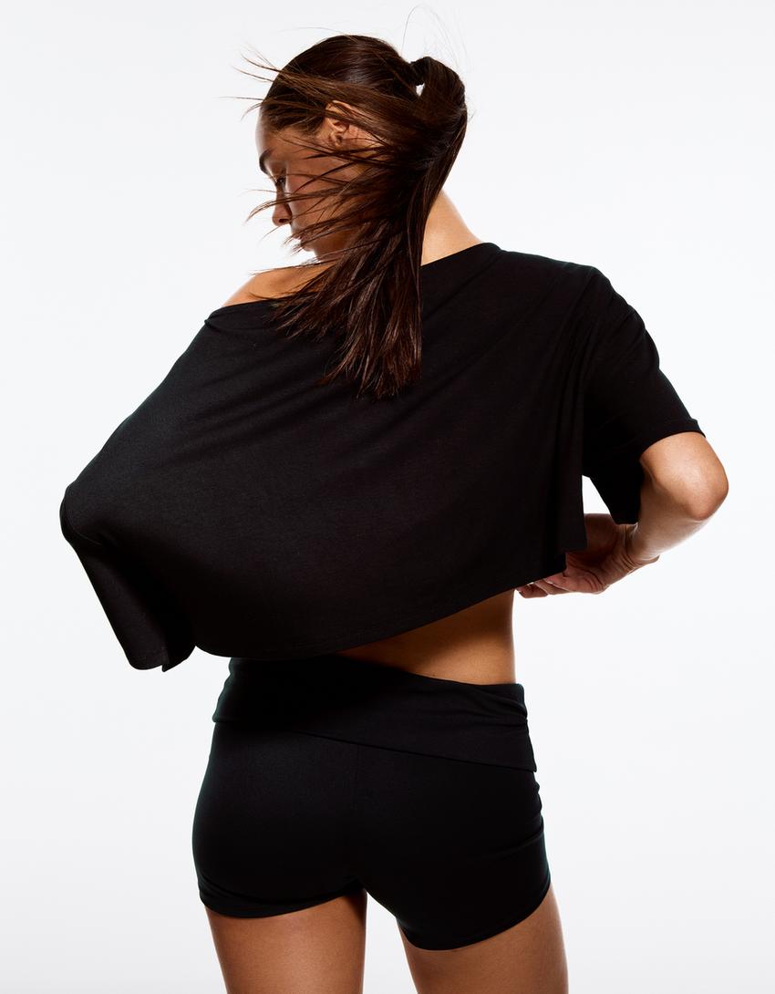 Short sleeve asymmetric T-shirt-Black