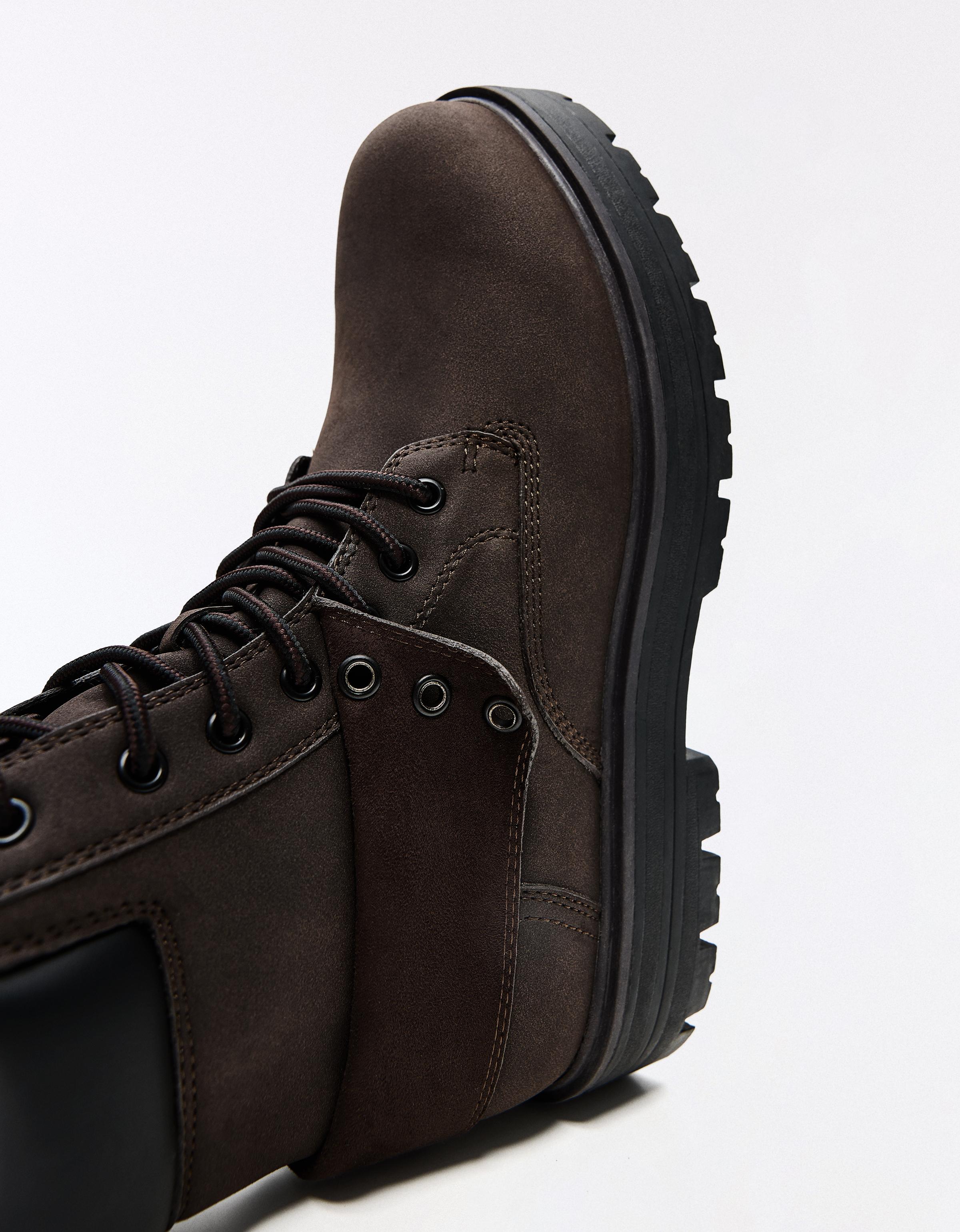 LACE-UP WORKER ANKLE BOOTS — Brown