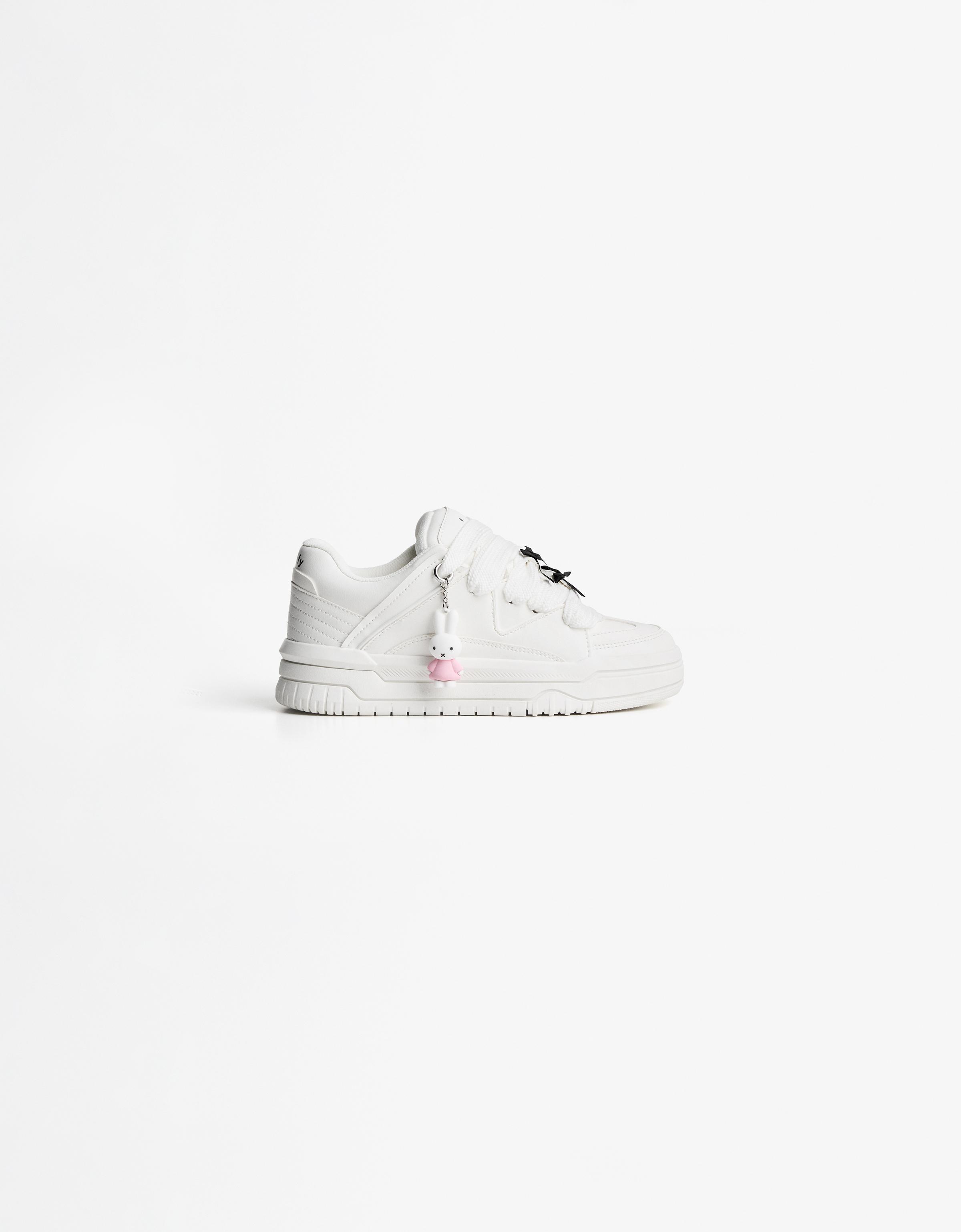 Miffy skate shoes — WHITE
