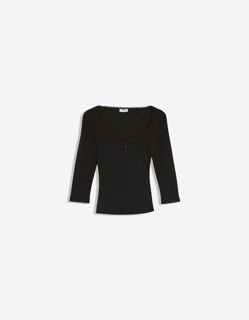 Lace V-neck long sleeve T-shirt-Black