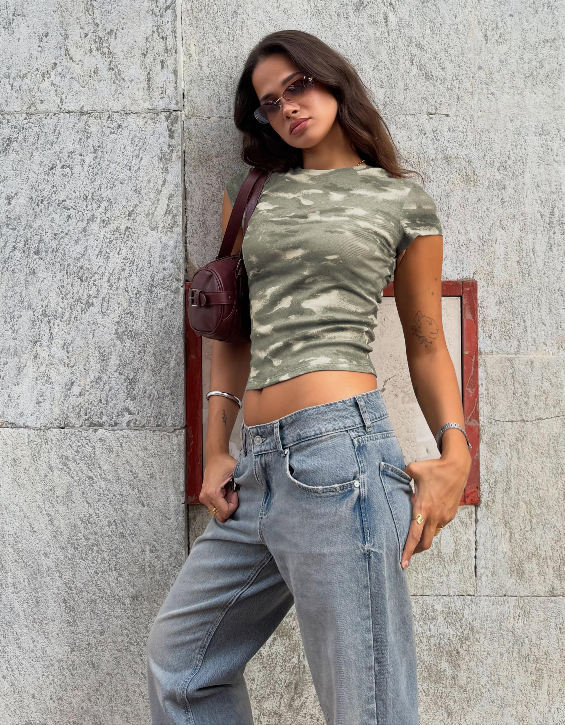 Bershka Kısa kollu dar kesim kamuflaj tişört görsel 6