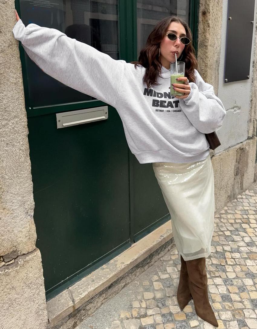 Oversize hoodie with print-Grey