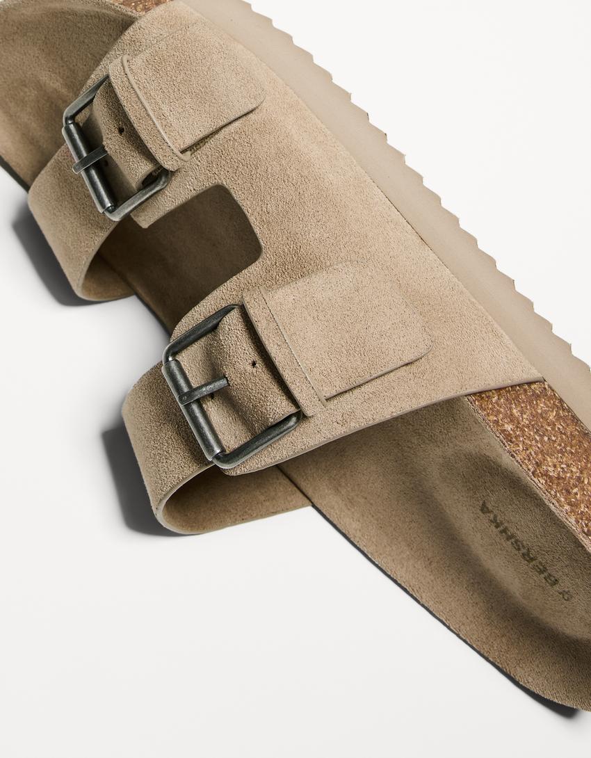 Ravne kožne natikače s kopčom-Smeđe-siva