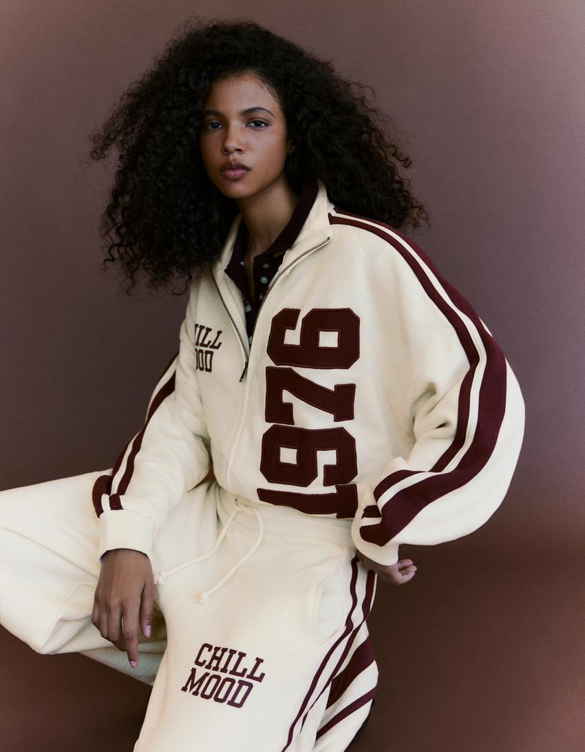 Plush zip-up sweatshirt with patch-Cream