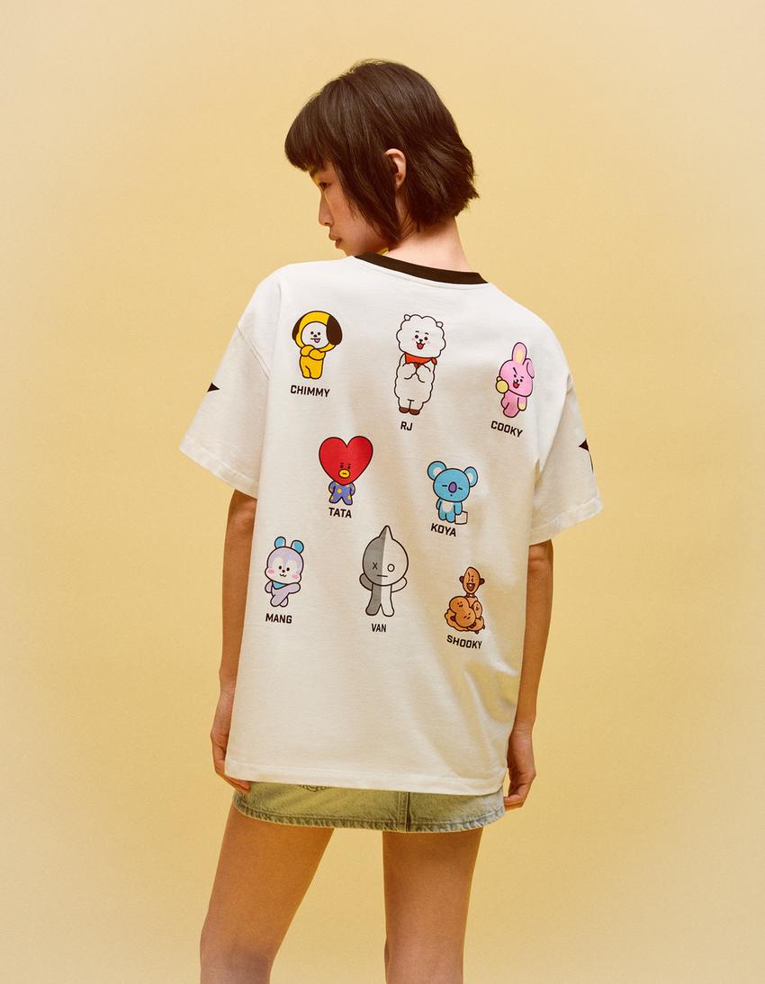 Camiseta oversize print BT21-Blanco roto
