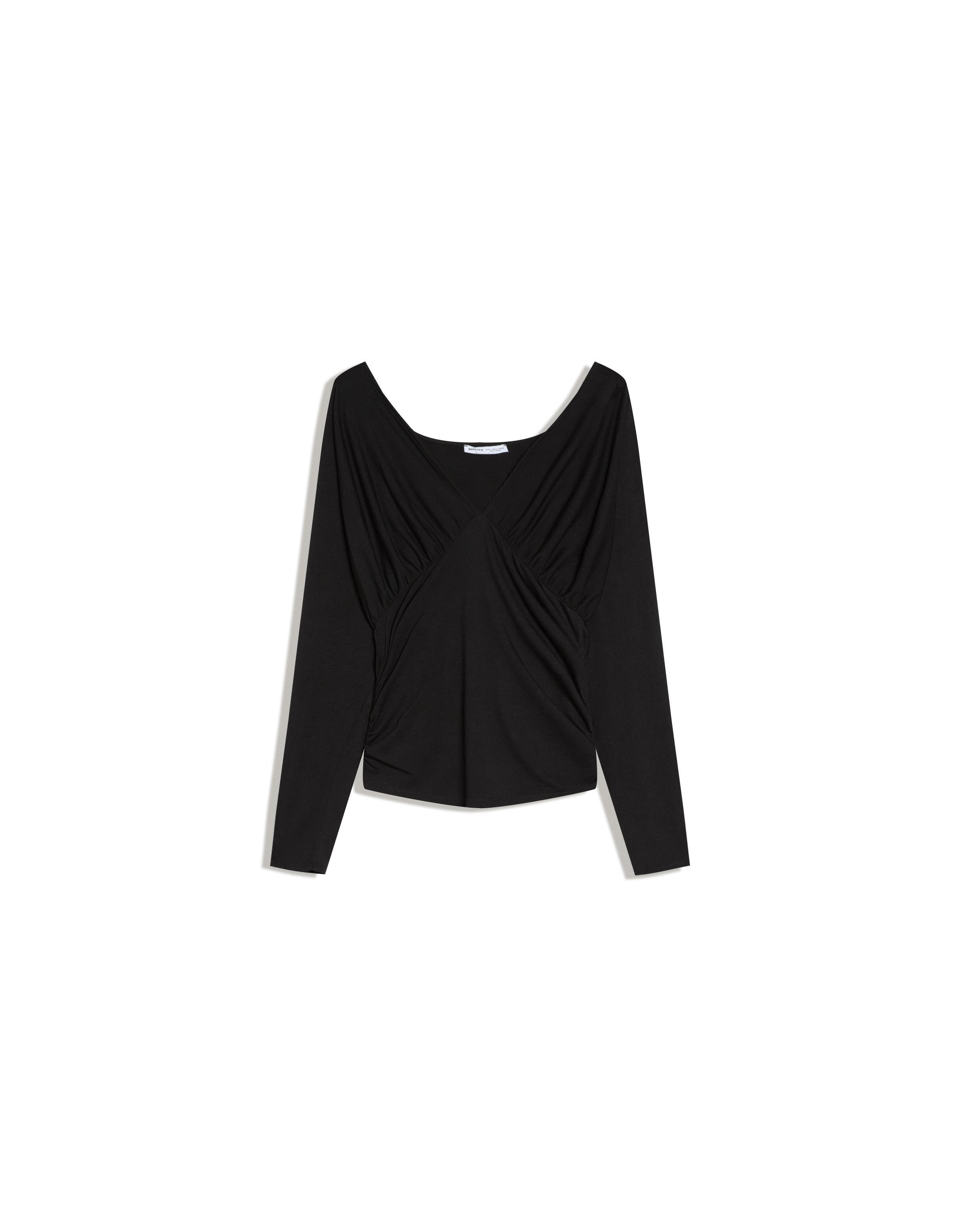 Long-sleeve ruched T-shirt — Black