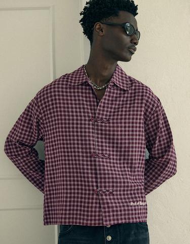 Checked long sleeve shirt with clasp — Maroon 4