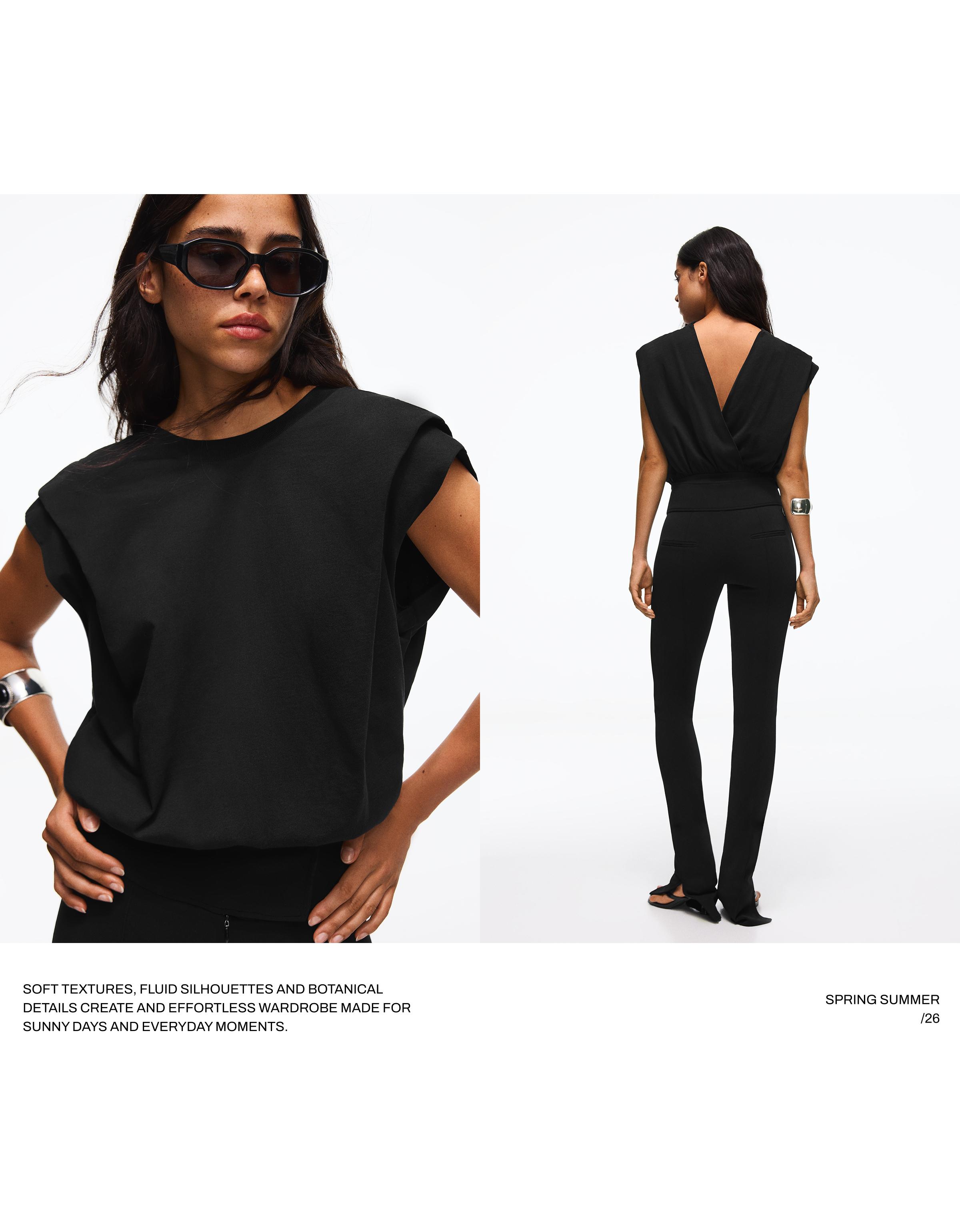 Pleated open-back bodysuit — Black