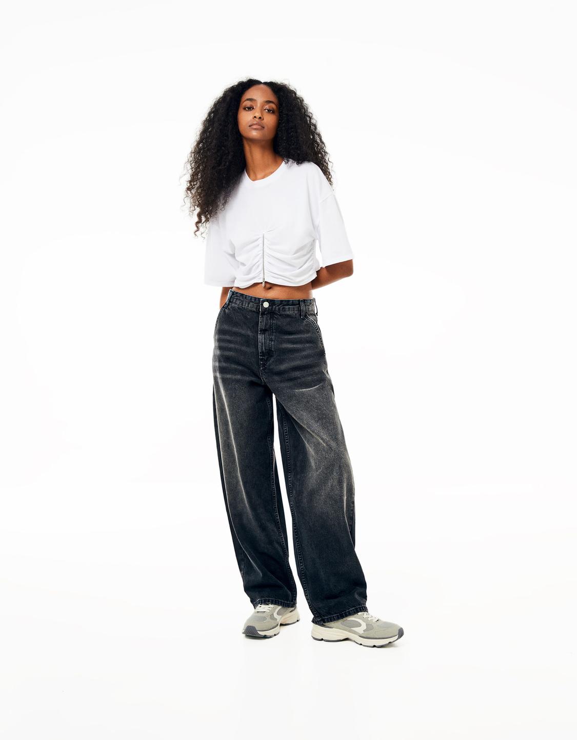 Jeans skater fit efeito lavado