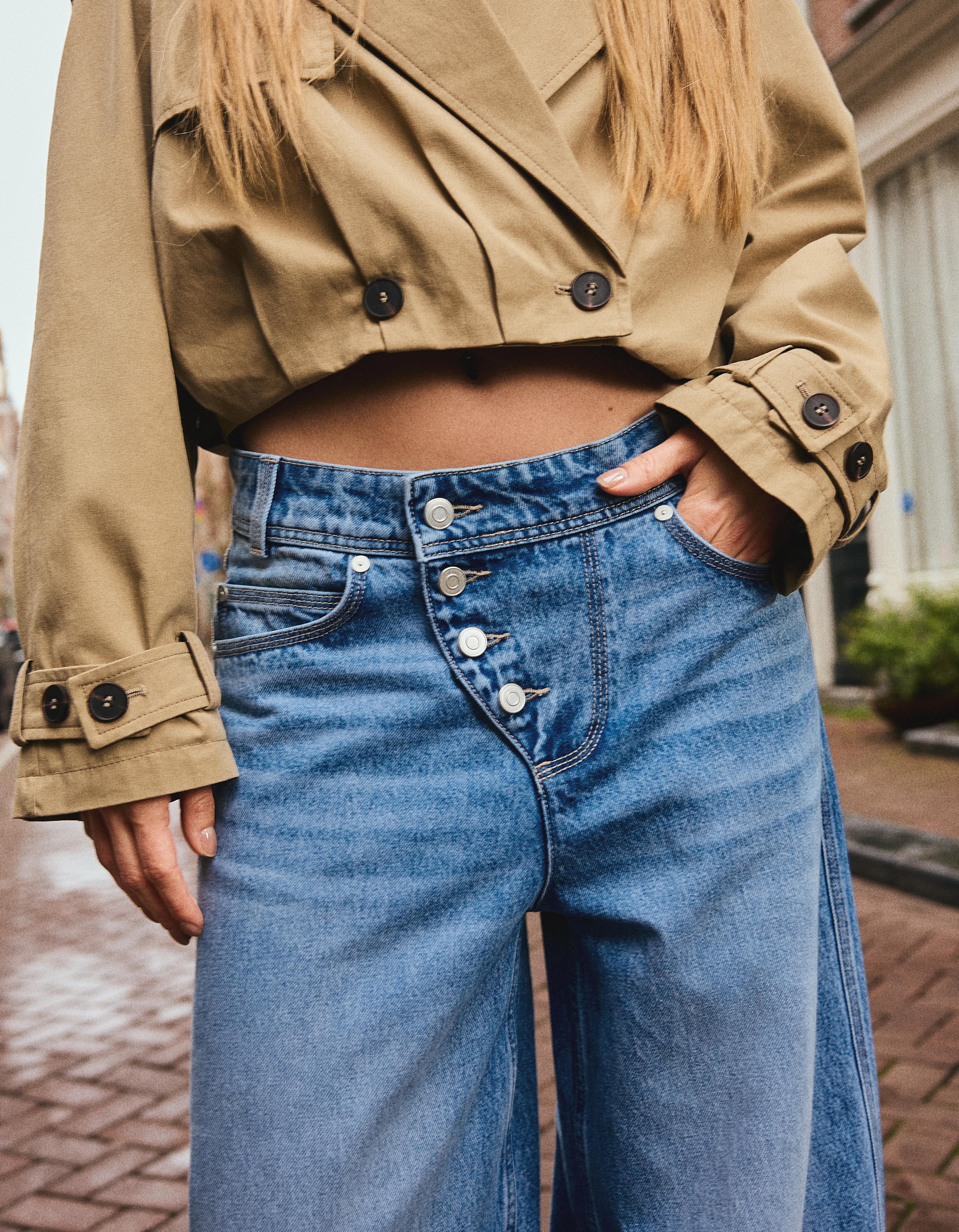 Balloon effect cropped trench coat — Camel