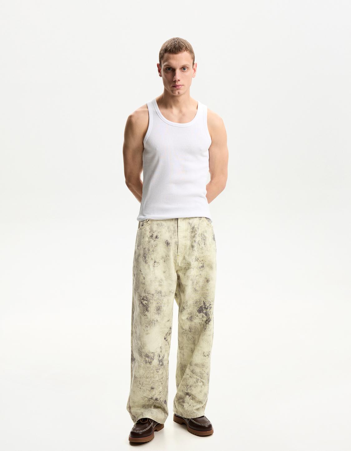 Balloon fit printed trousers