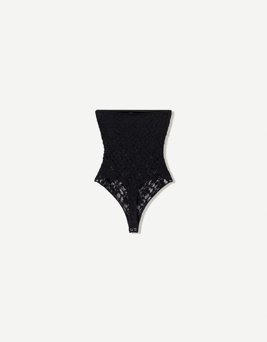 Kanten body met blote schouders
