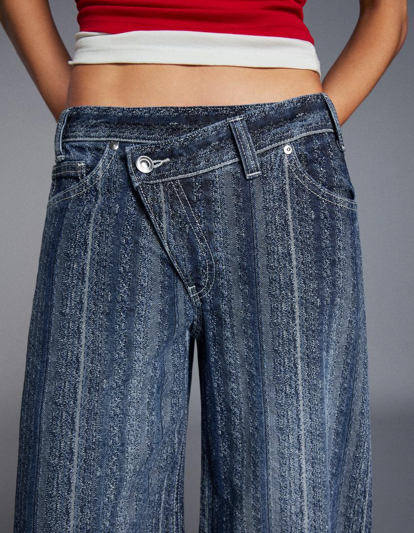 Textured crossover waist jeans-Blue