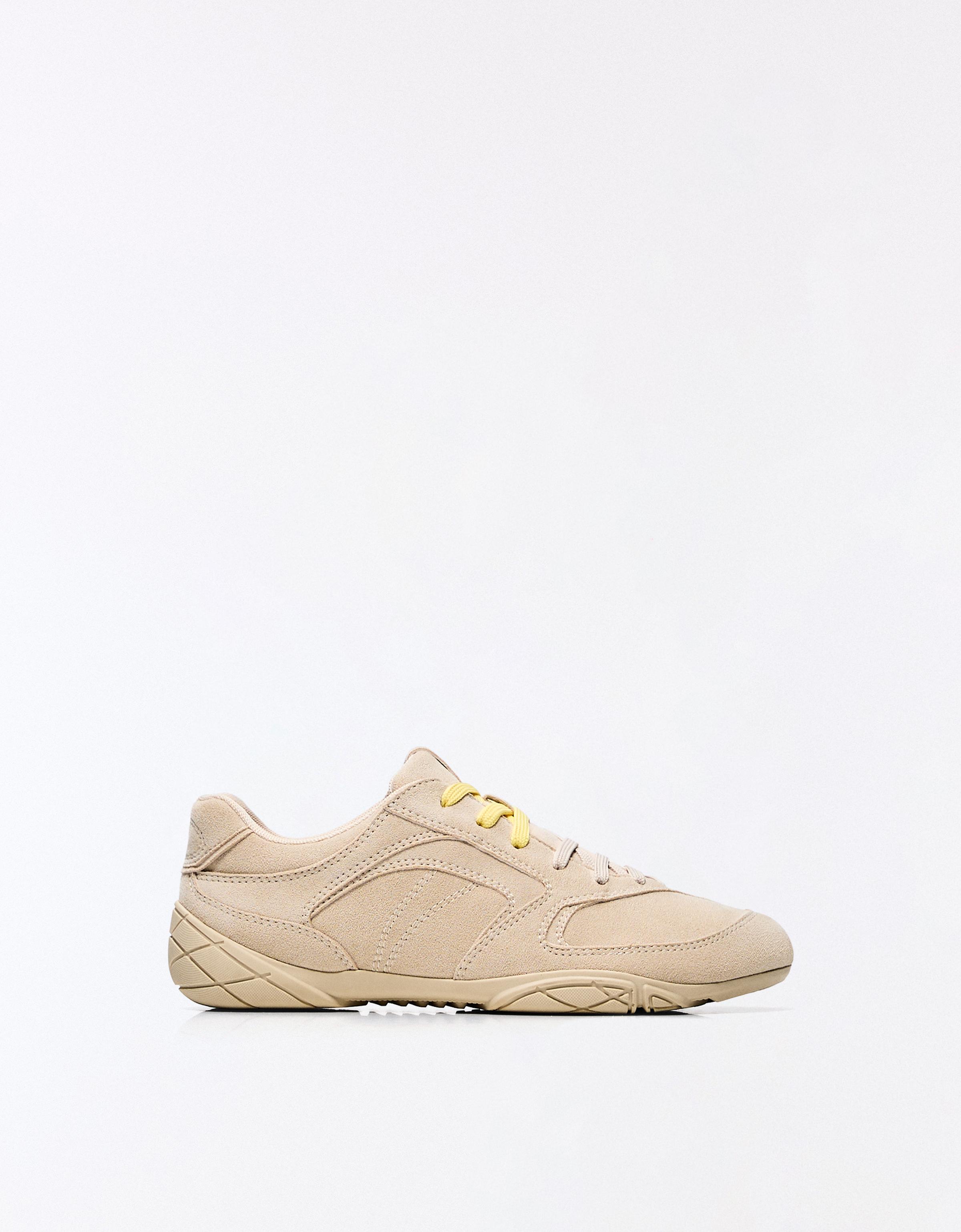 Flat sole trainers — SAND