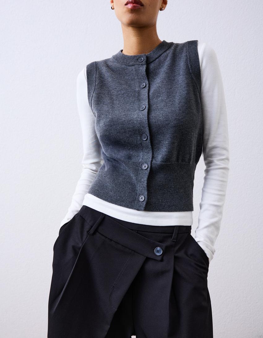 Gilet en maille à boutons-Gris