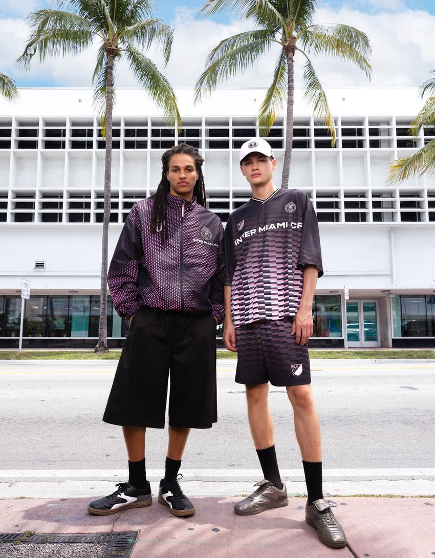 جاكيت إنتر ميامي سي اف بسحاب-زهري-5