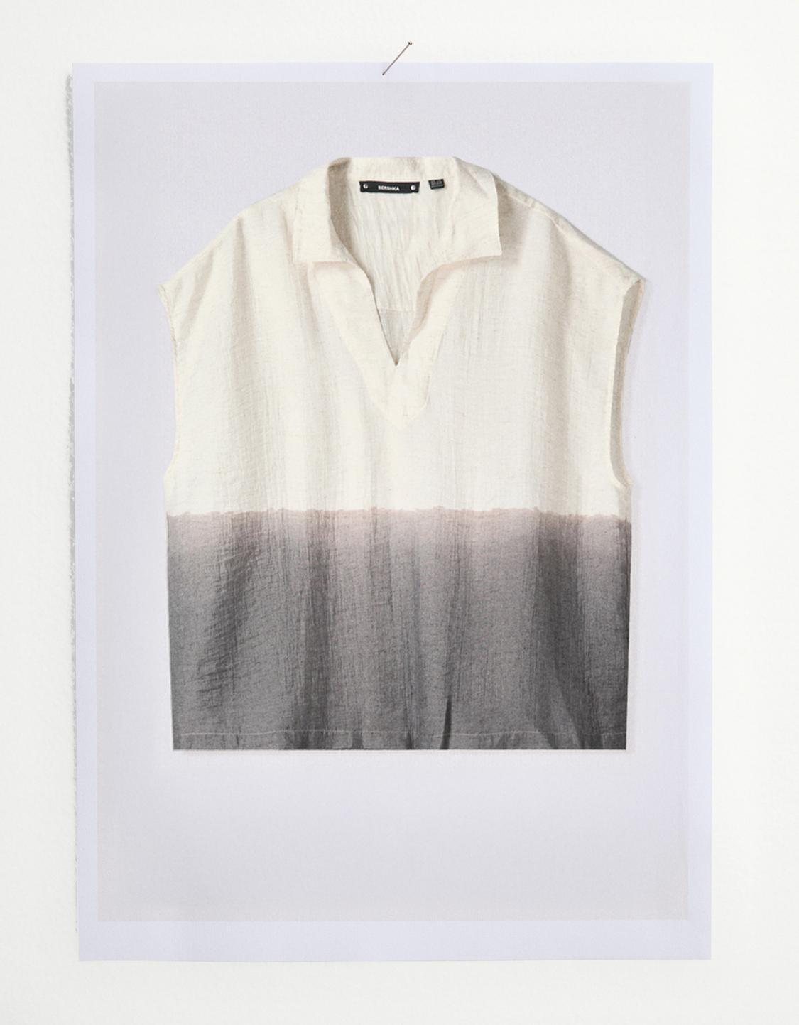 Oversize tie-dye sleeveless shirt