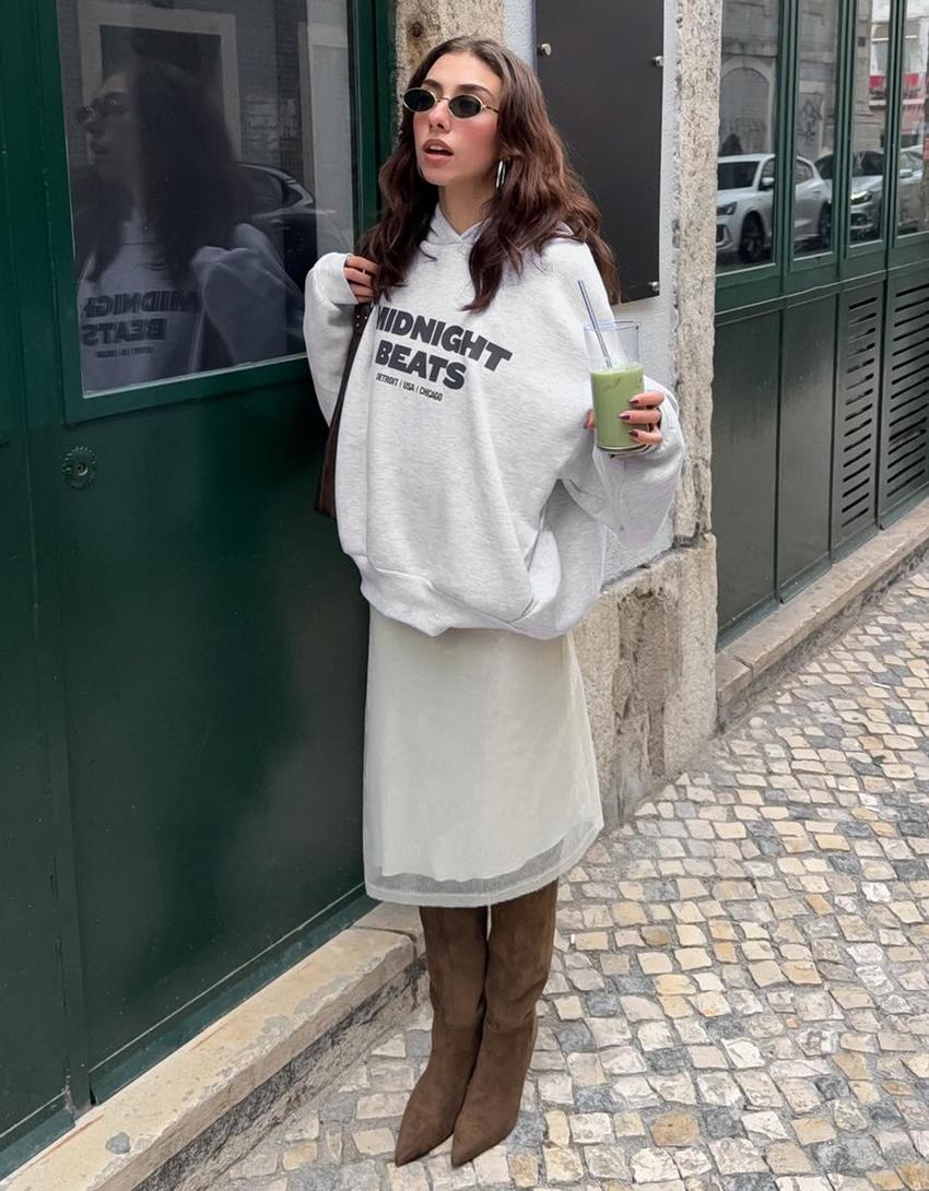 Oversize hoodie with print-Grey