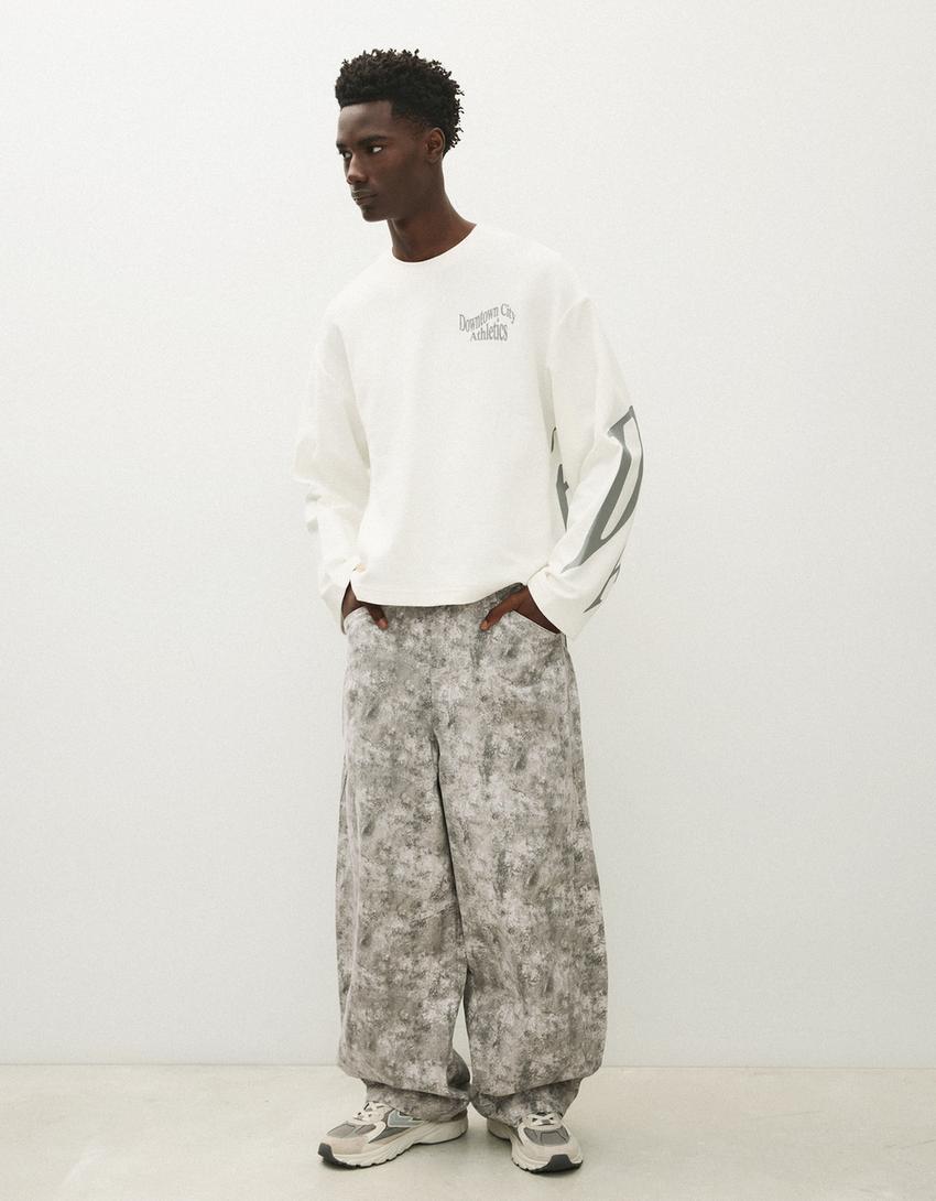Baskılı bisiklet yaka sweatshirt-Beyaz