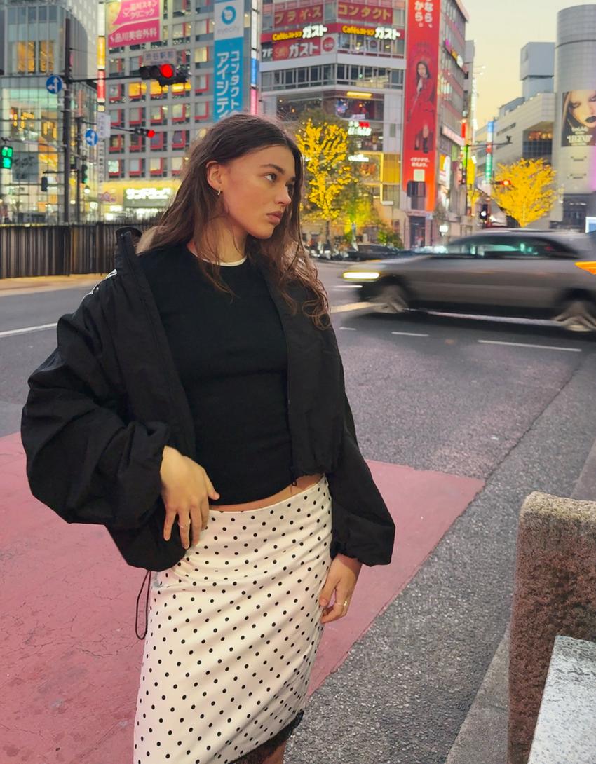 Satenska midi suknja-Bijela / Crna