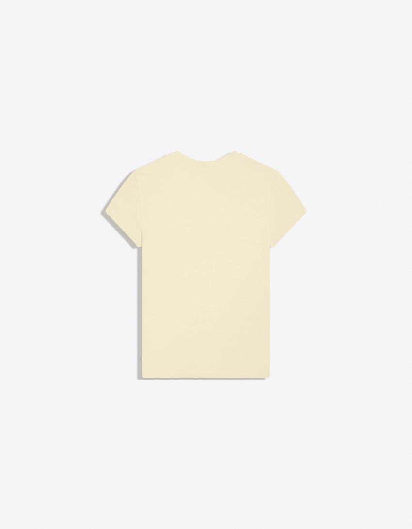 Camiseta manga corta cuello redondo-Amarillo