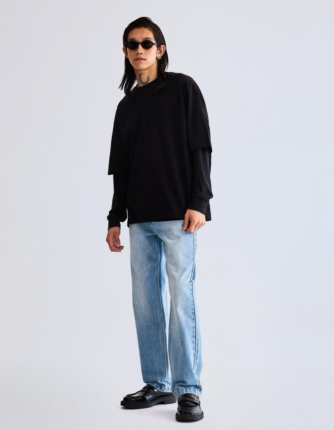 Relaxed-fit straight-leg jeans