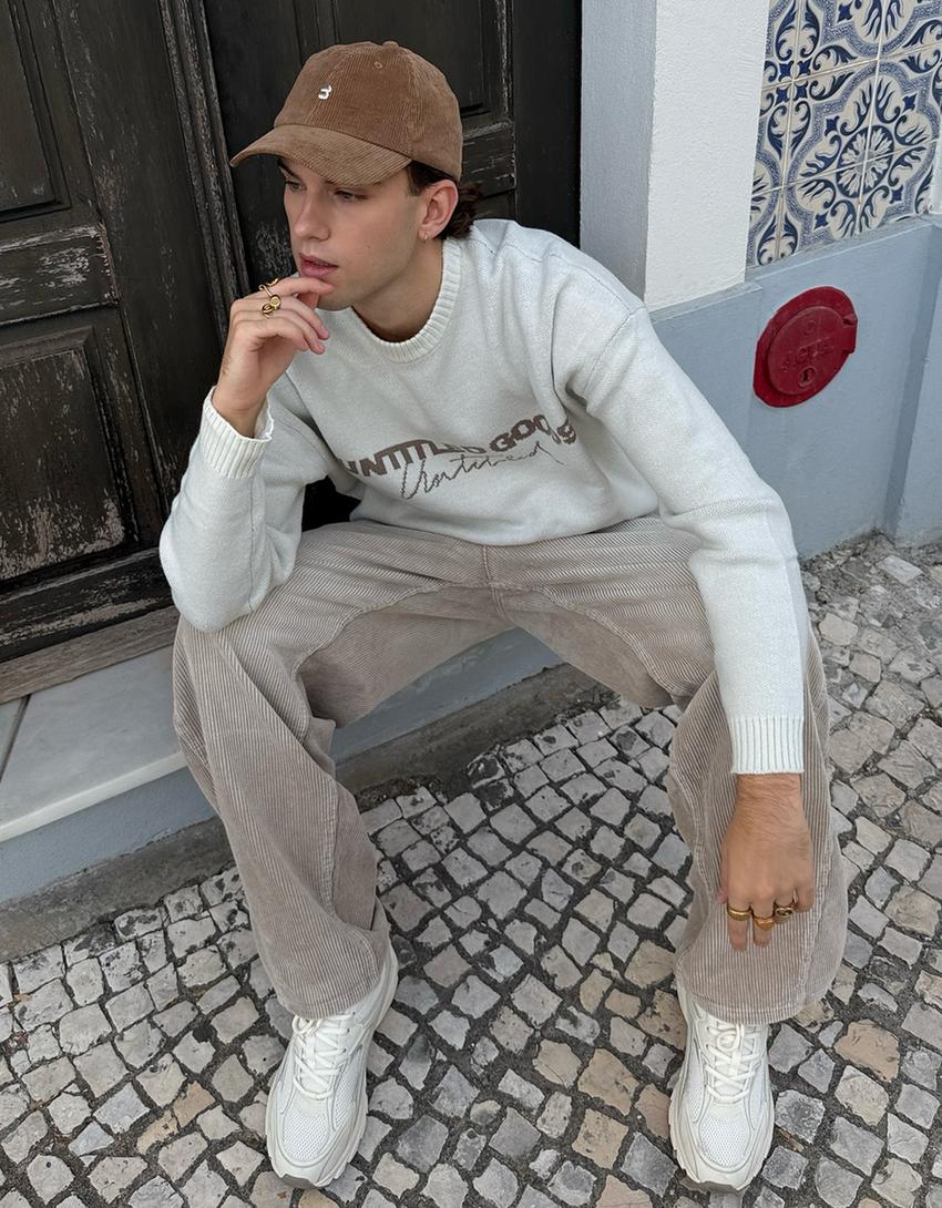 Embroidered corduroy cap-Camel