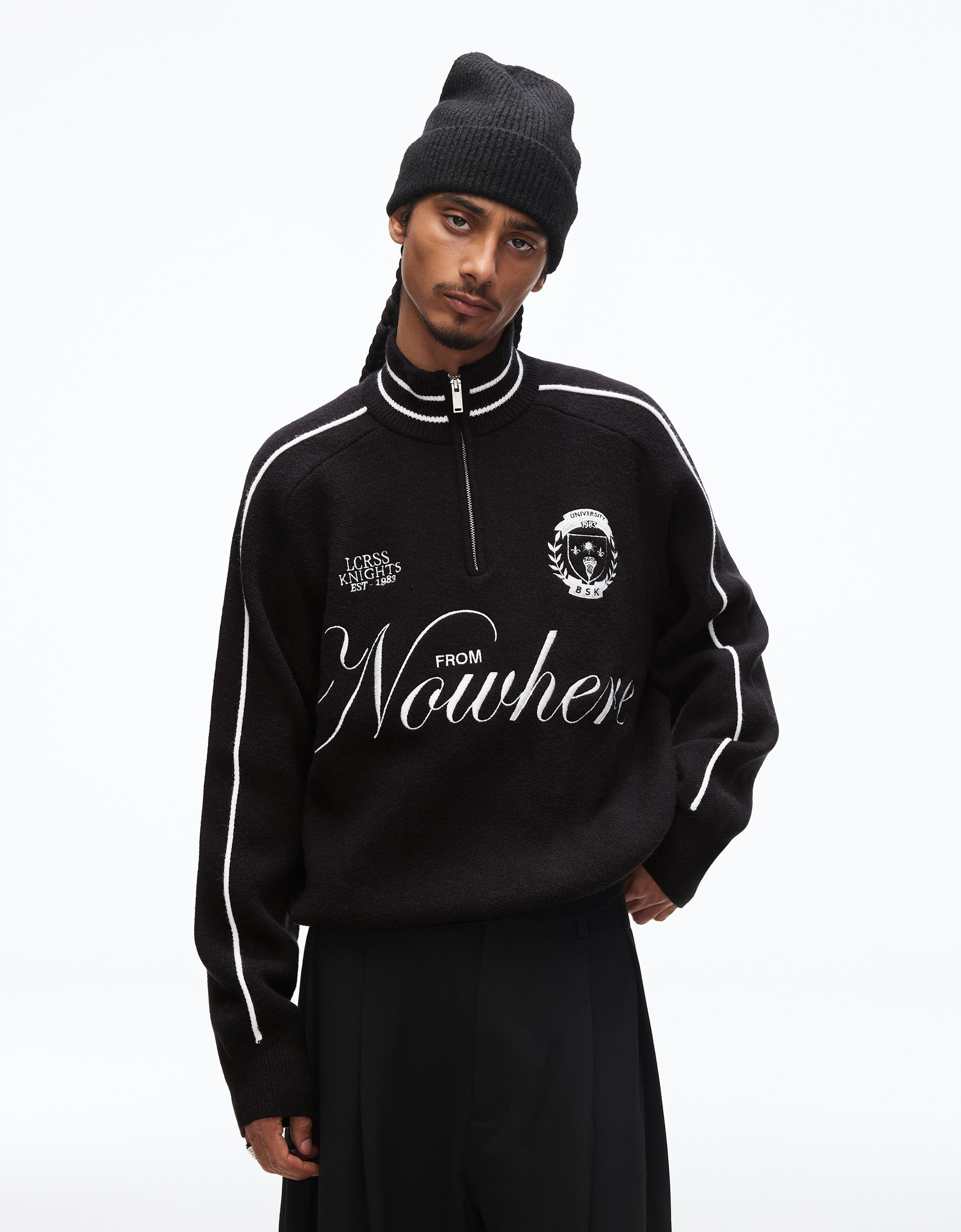 Bershka Bestickter Pullover Mit Reißverschlusskragen Herren S Schwarz