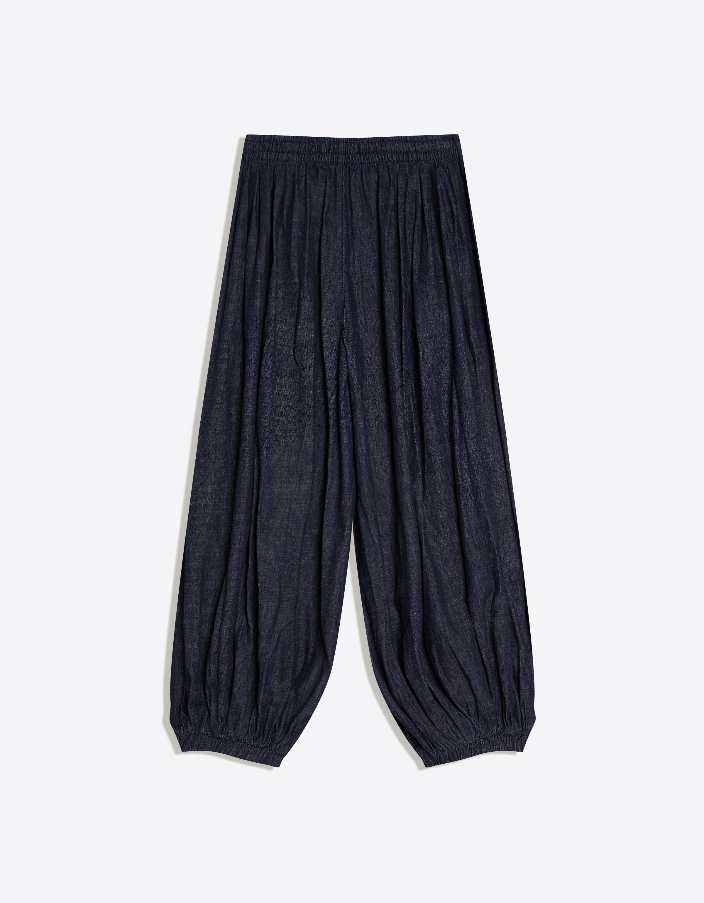 Low-rise balloon jeans