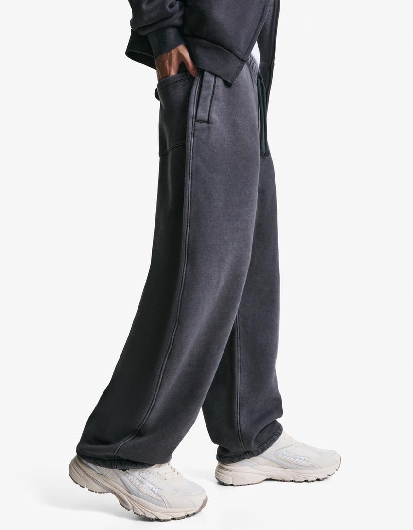 Conjunto de sweatshirt e calças-Conjunto de sweatshirt e calças-6