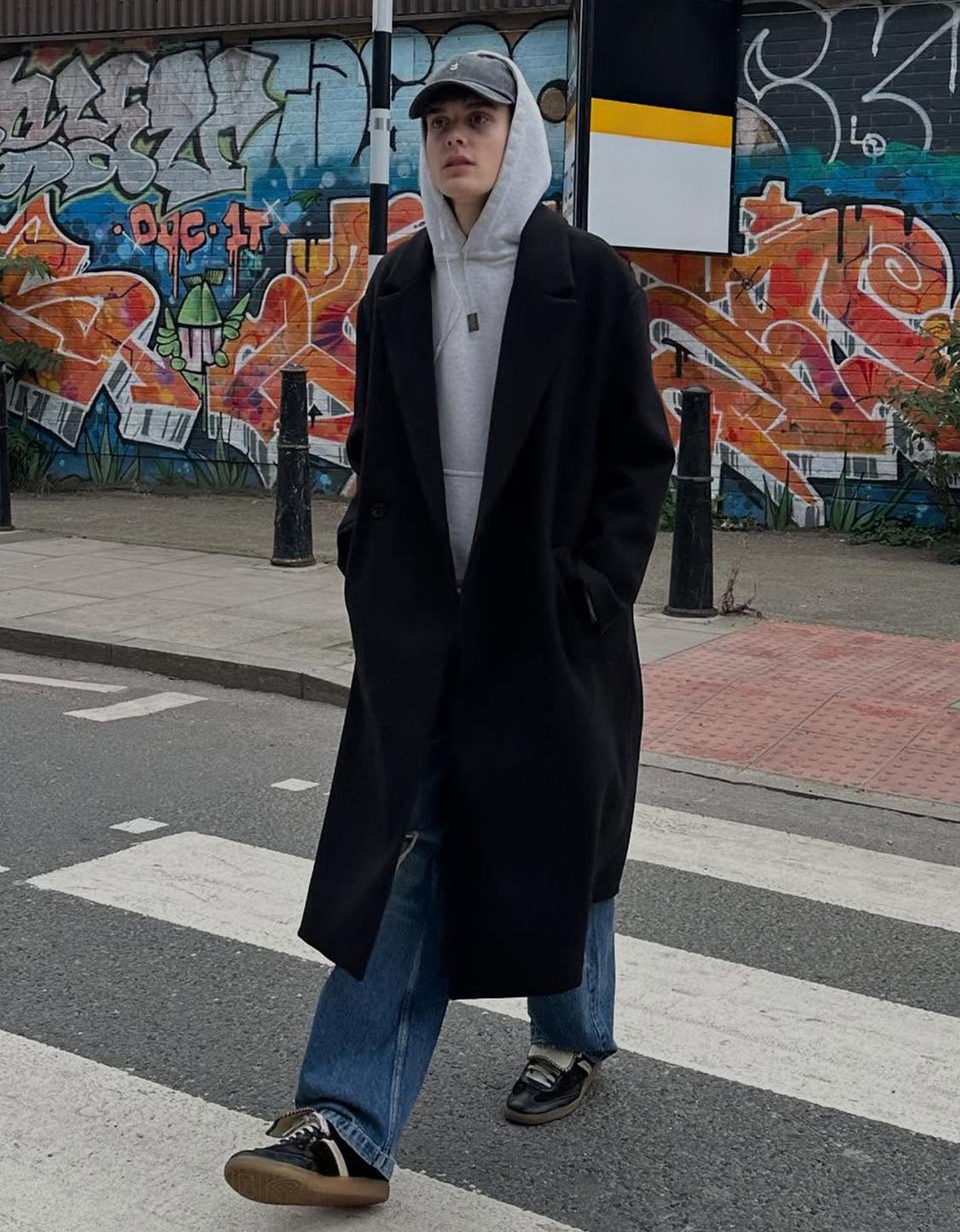 Long felt texture coat