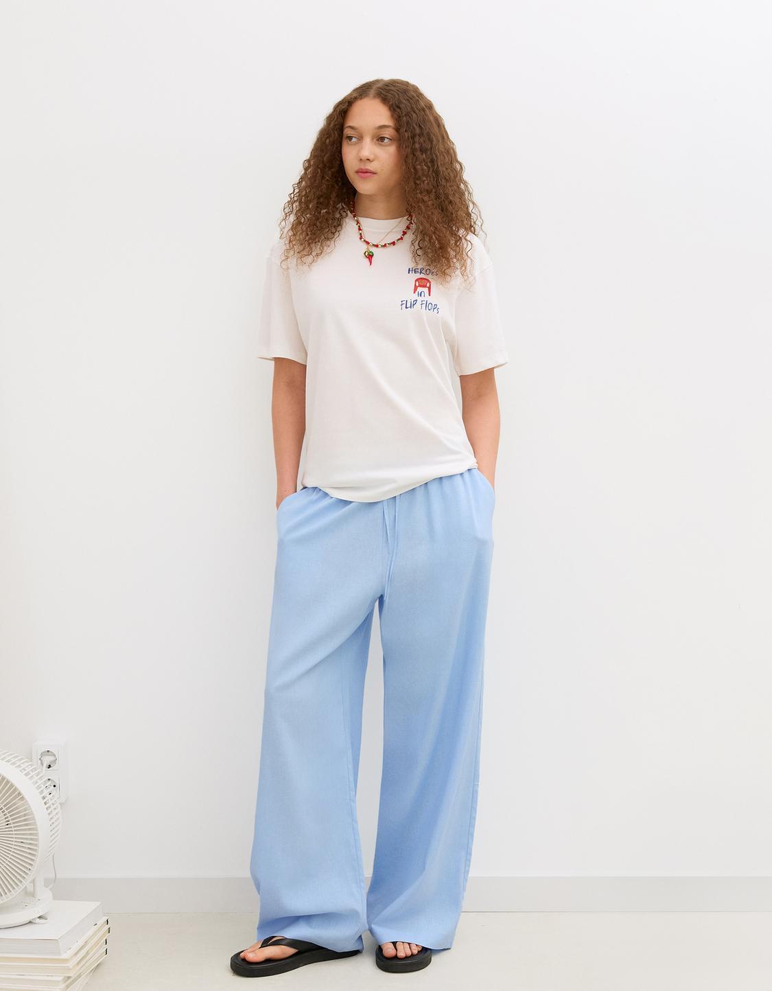 Linen blend trousers with an elasticated waistband