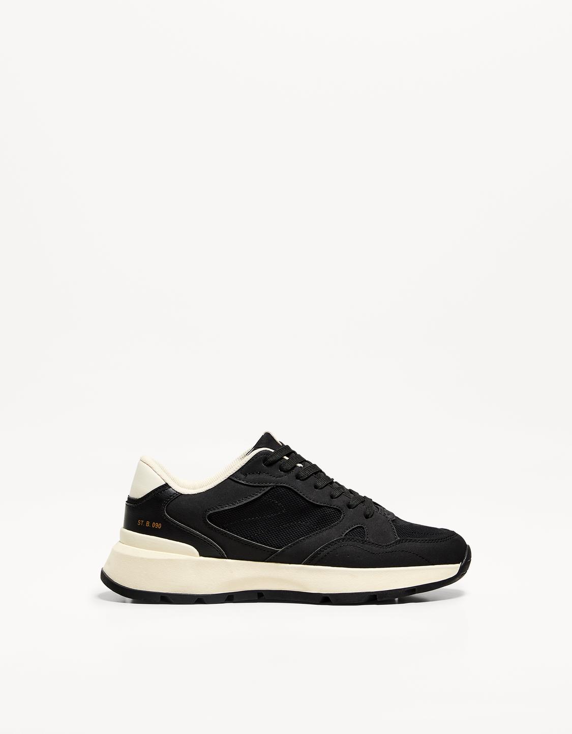 Sneakers contrastantes semelle crantée