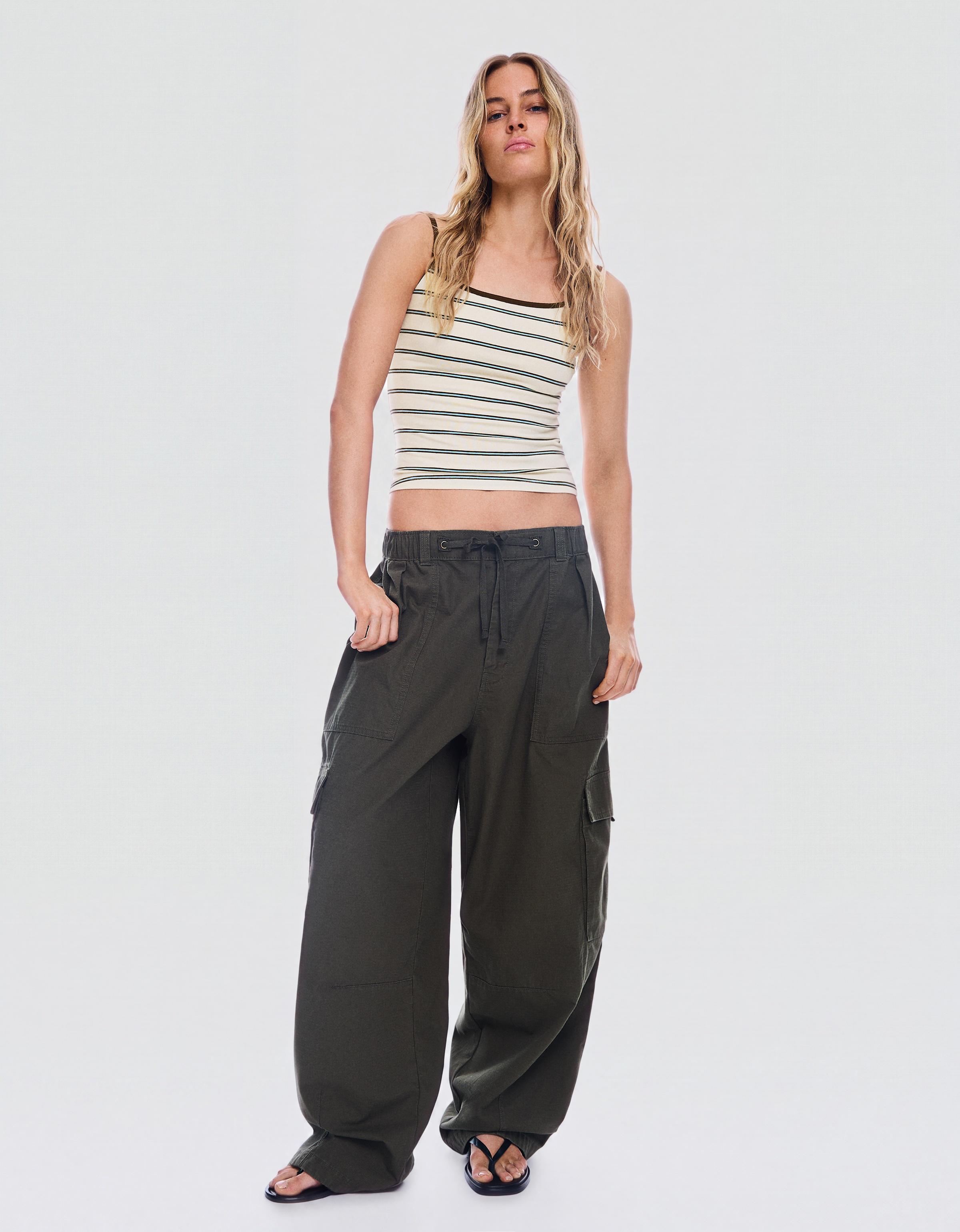 Contrast strappy top — Cream