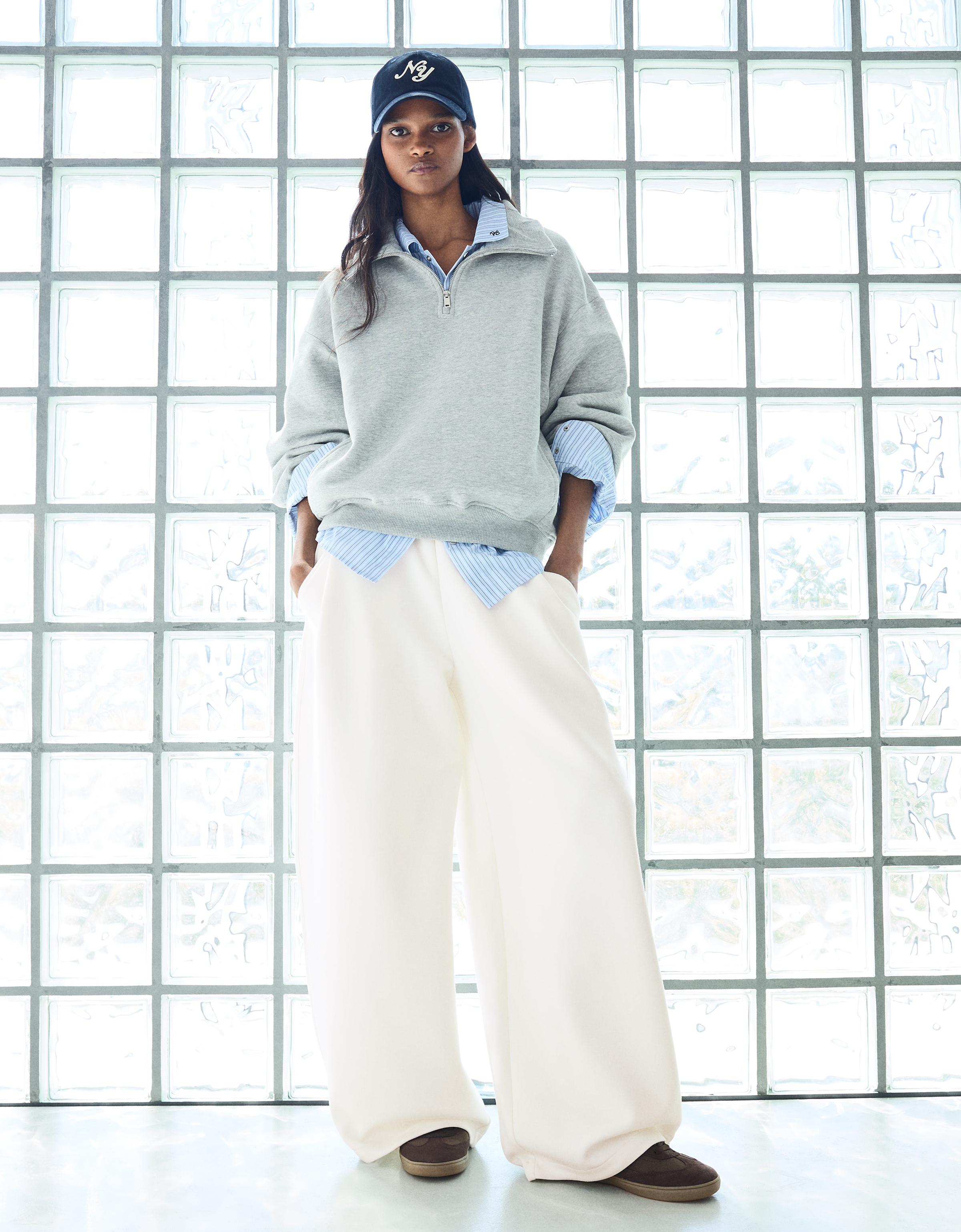 Bershka Pantalón Barrel Modal Mujer L Crudo