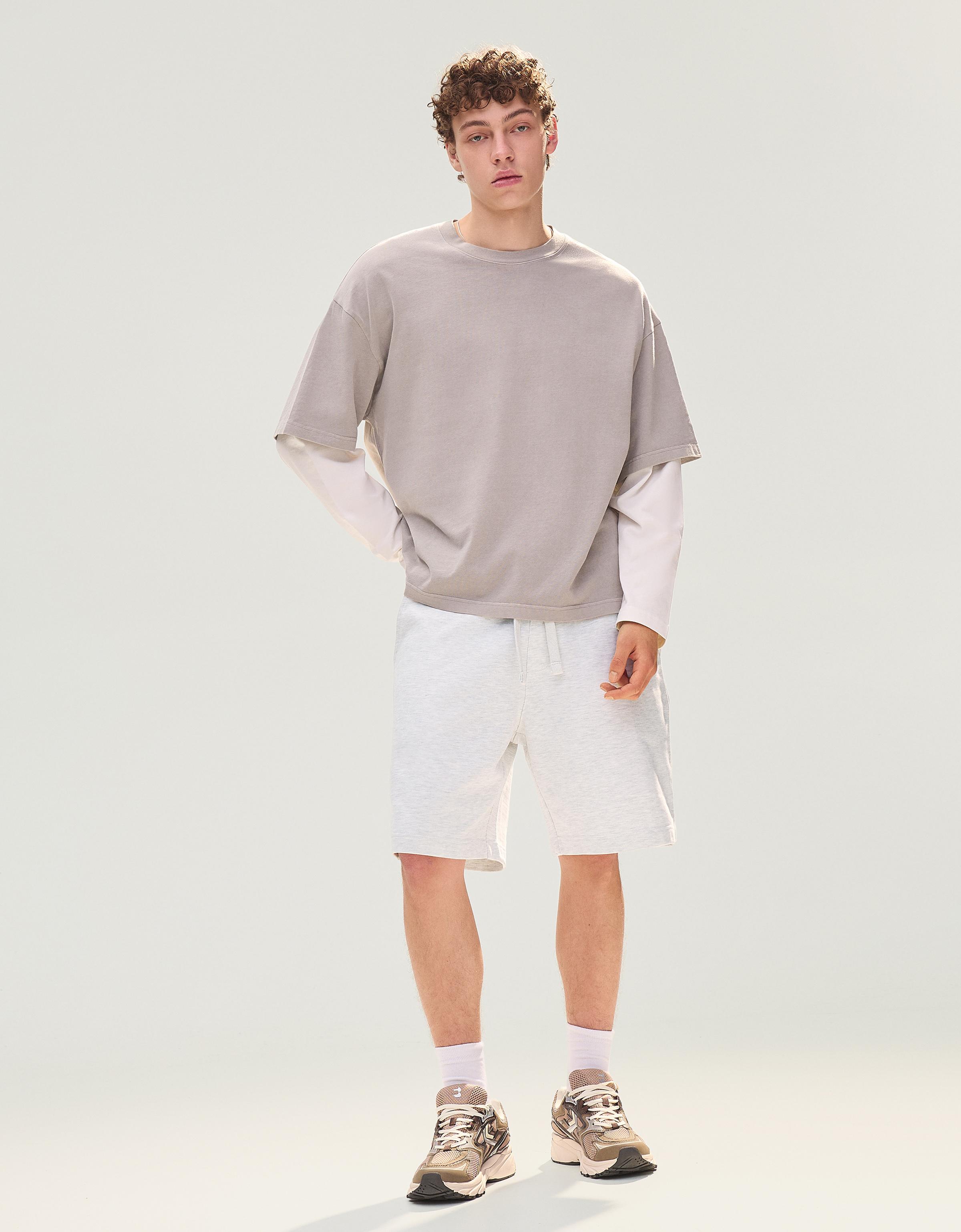 Plush Bermuda shorts — Grey