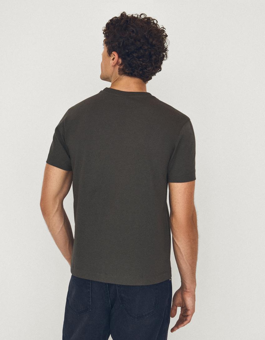 T-shirt imprimé coupe ajustée-Gris