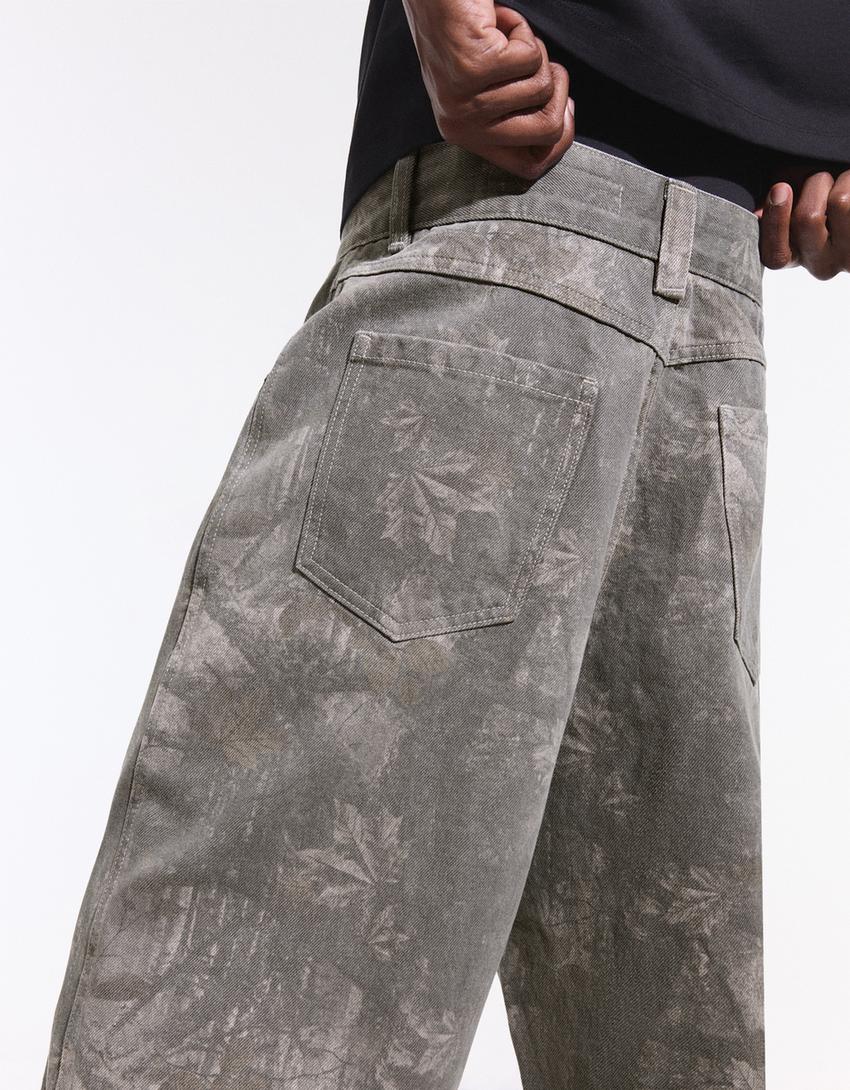 Pantaloni super baggy fit stampati-Grigio scuro