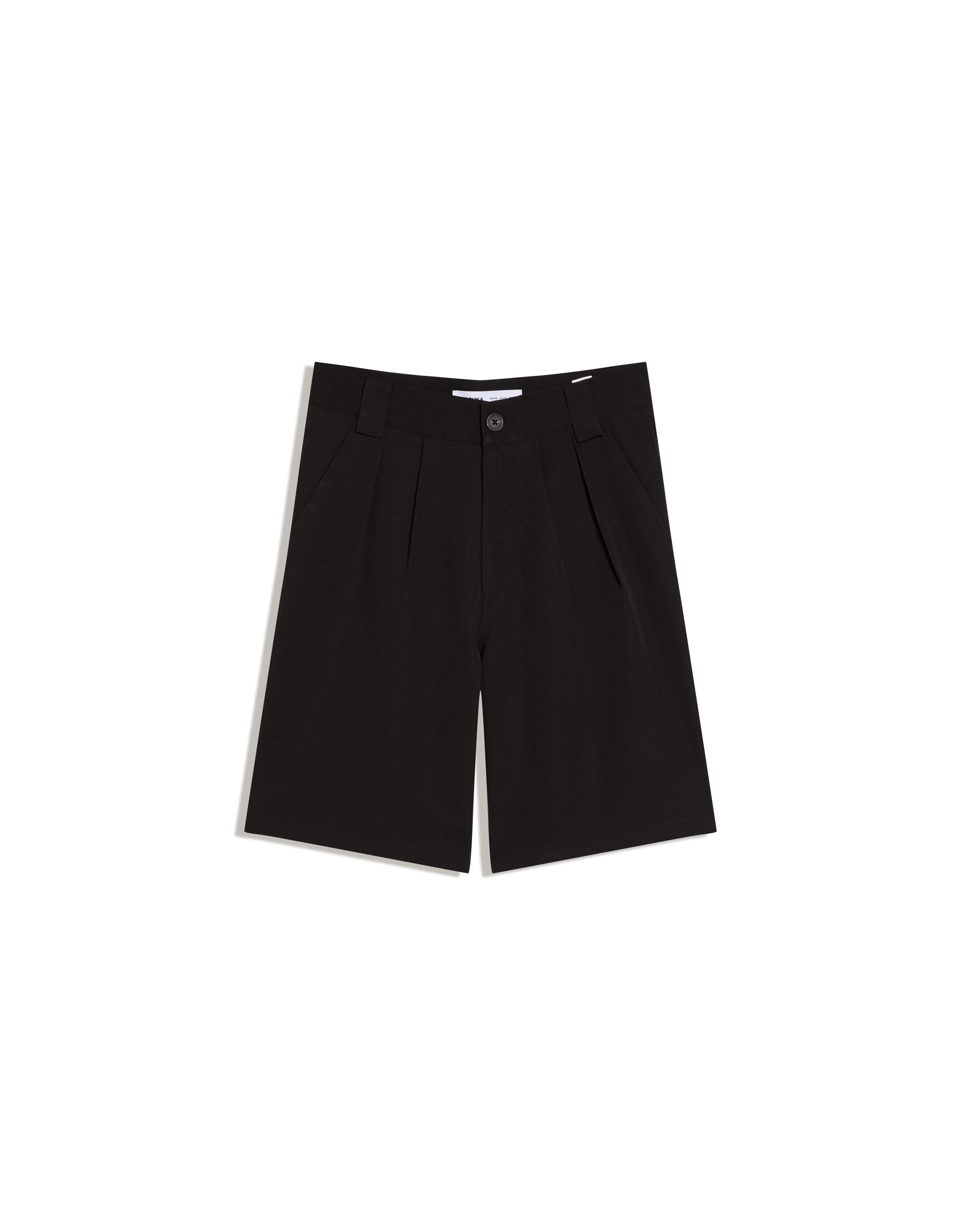 Boxy fit tailored bermuda