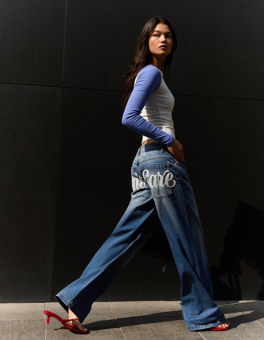 Embroidered baggy jeans-Light blue