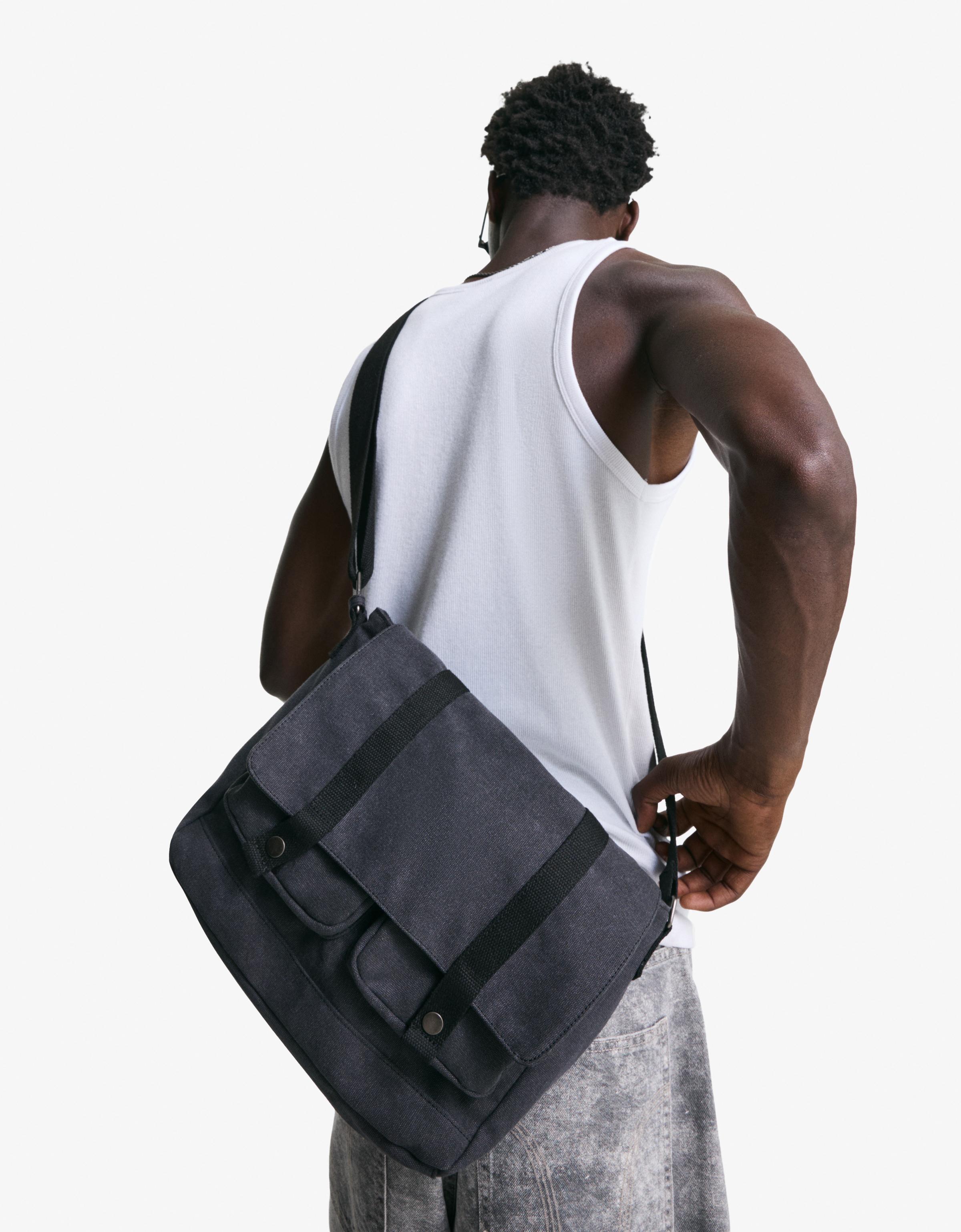 Bershka Tasche Mit Fronttaschen Herren Schwarz