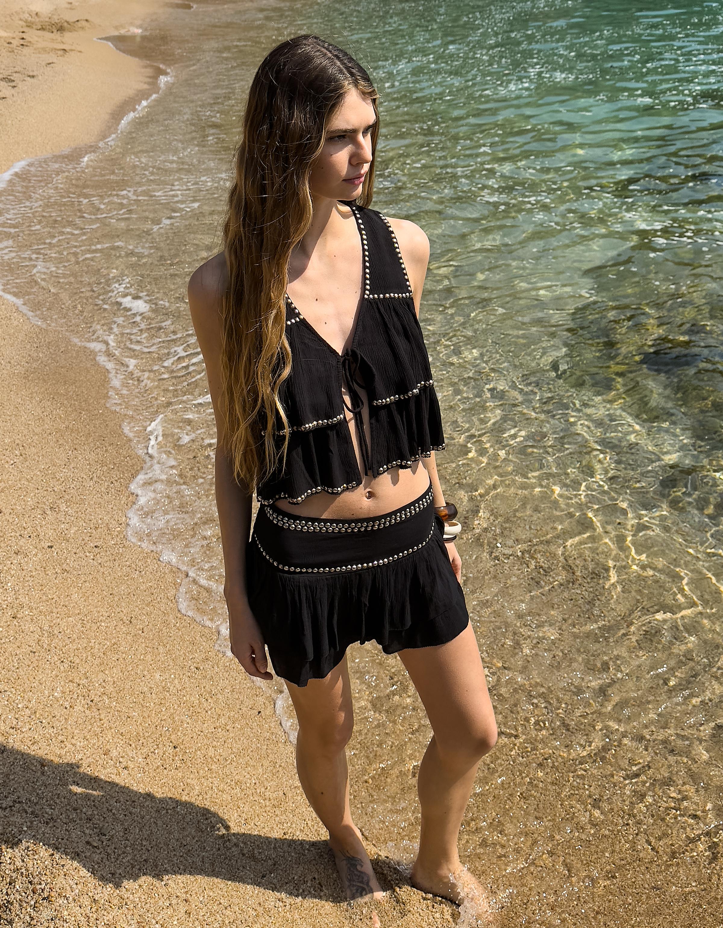 Ruffled waistcoat with studs - New - Women | Bershka